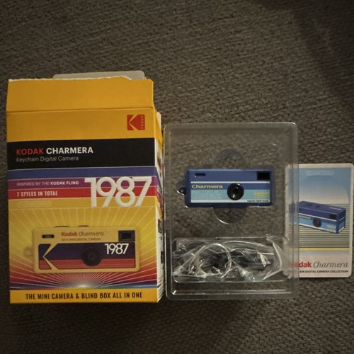 Blue kodak charmera - blue, 1987
